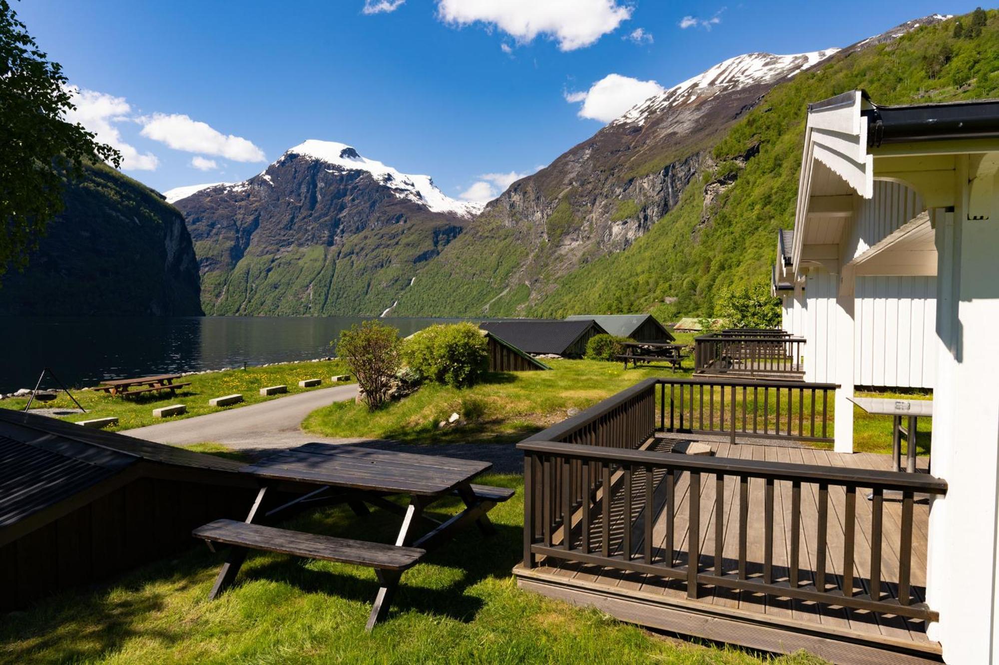 Geirangerfjorden Feriesenter Hotel Стая снимка